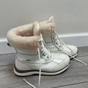 UGG White and Cream Winter Snow Boots